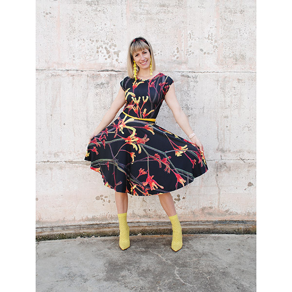 T-shirt Dress in Kangaroo Paw Print – Zilpah Tart